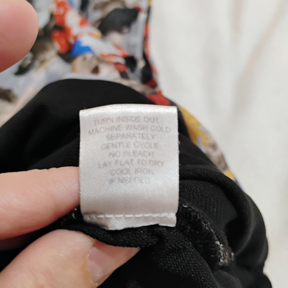 For Cynthia Artistic Print Blouse - Blue, Red, Yellow - Picture 4 of 7